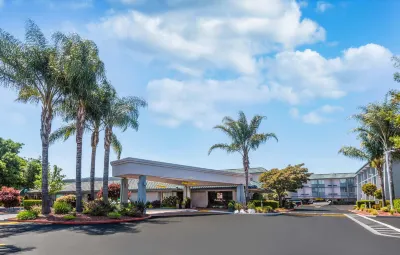Holiday Inn Dublin-Pleasanton Hotels in Dublin