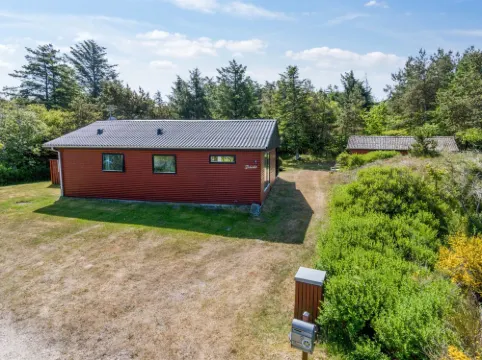 "Lykka" - 950m from the Sea