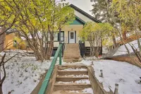 Mountain-View Lead Home w/ Patio + Fire Pit! - parking