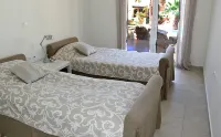Nina's Place，離海灘步行5分鐘