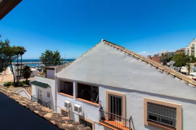 Private Room in the Fishing Port of Marbella