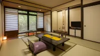 Shefs Hotels in Наґато