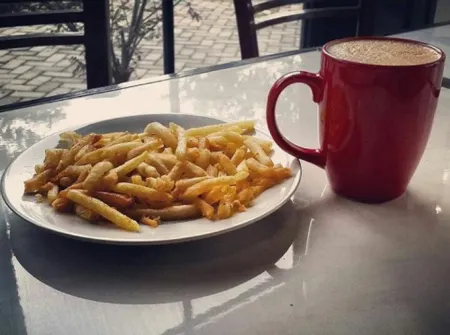 Tree on Hotel Syariah Отели в г. Peterongan