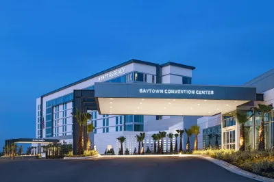 Hyatt Regency Baytown Houston Hotel dekat Baytown Historical Museum