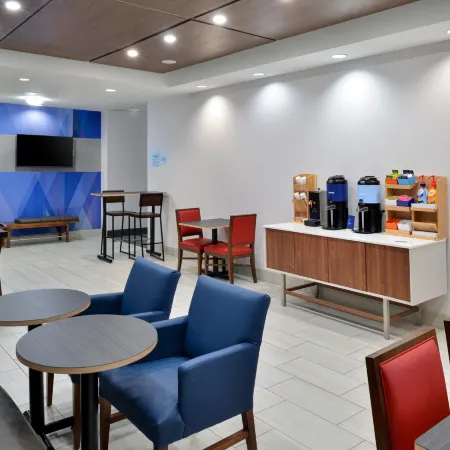 Holiday Inn Express & Suites ROYSE CITY - ROCKWALL by IHG