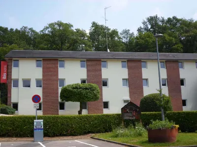 Ibis Fourmies Hotels in Sains-du-Nord