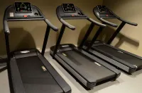 Park Inn by Radisson Oslo Airport Hotel West - ที่มีฟิตเนส