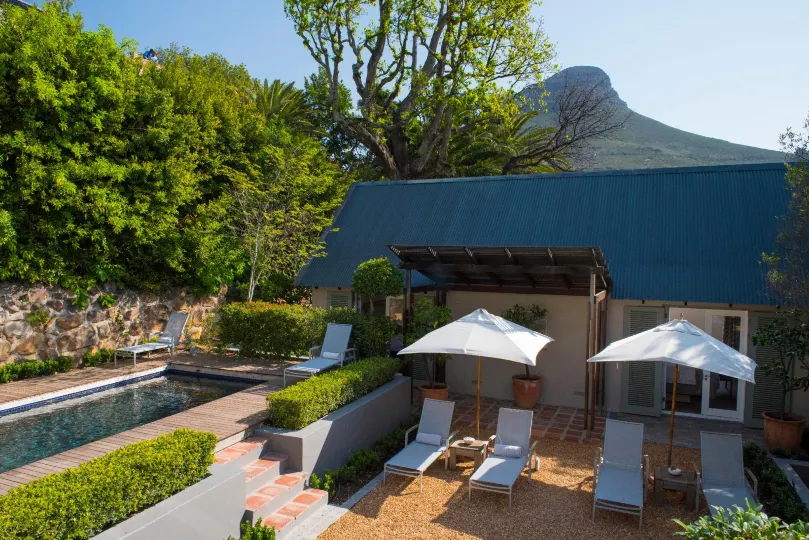Four Rosmead Boutique Guesthouse