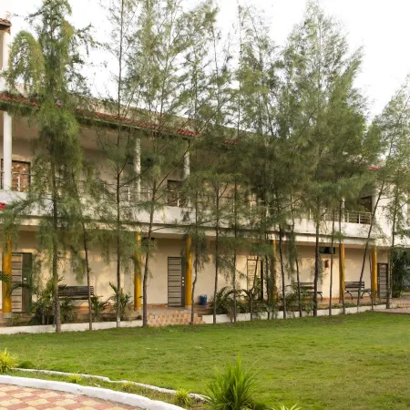 Tadoba Wildlife Resort