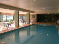 Hampton Inn Lafayette - Pools