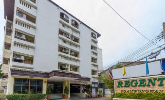 Regent Ngamwongwan Hotel