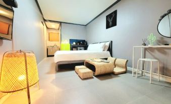 Yangyang Nine Stay Pension
