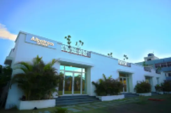 레네스트 간디암  호텔