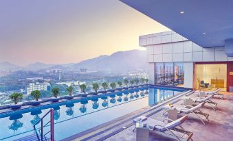 Vivanta Navi Mumbai Turbhe