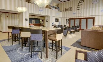 Hampton Inn & Suites Alexandria
