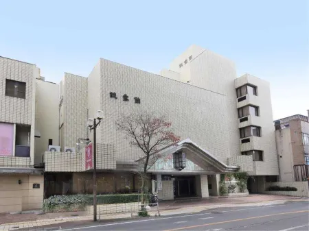 Hotel Danrokan Отели рядом со станцией JR Zenkoji station