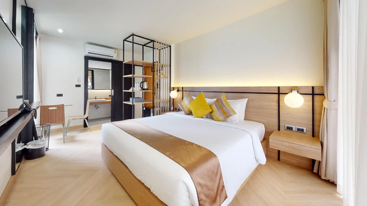 รูปภาพของเดอะ โกลด์ ลิฟวิ่ง ไลฟ์