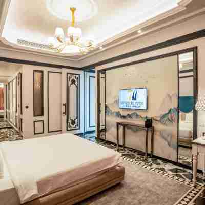 Seven Eleven Hotels and Club Rooms