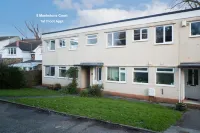 Monkstone Court - Close to Village and Beach