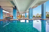 Lumire Hotel & Convention Centre - Rooftop Pools