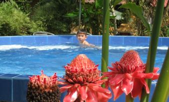 Malee's Nature Lovers Bungalows