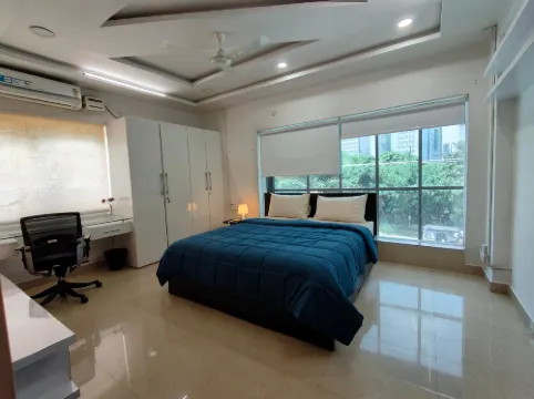 Mahim-Luxury apartment with Free Parking Wi-Fi AC