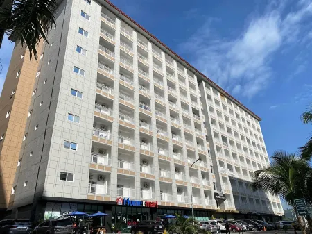 M Stay Hotel - Clark