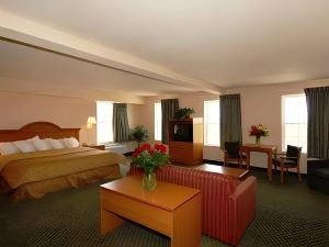 Comfort Inn & Suites St Louis - Chesterfield