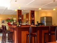 Brit Hotel Avignon Sud le Calendal - bar
