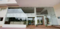 Hotel Bms Hotels near Ullal Srinivas Mallya statue