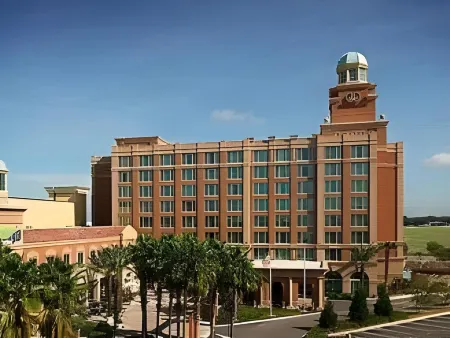 Renaissance Tampa International Plaza Hotel