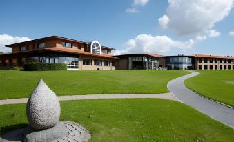 Trinity Hotel og Konference