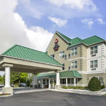 Best Western Plus First Coast Inn Suites