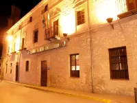 Hotel Santo Domingo Lucena Hotels near Calle Paseo del Fresno