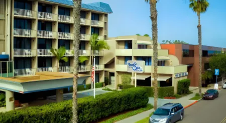 Inn by the Sea, la Jolla Отели рядом с достопримечательностью «Шелл Бич»