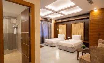 Hotel Palm International