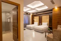 Hotel Palm International