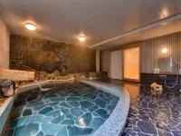 Futamata Onsen Kashiwaya Ryokan Hotel di Shimogou