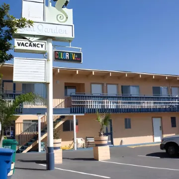 Sea Garden Motel