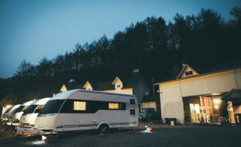 Yangpyeong Glam Ping & Caravan