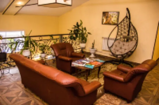 Sitara Hotel Отели в г. 