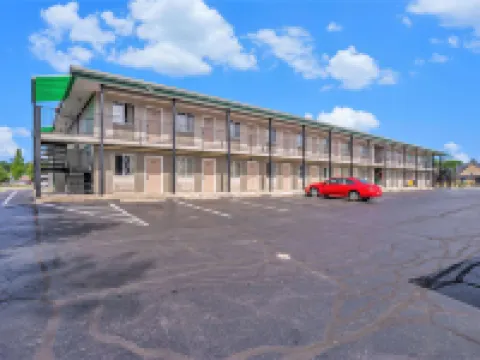 Rodeway Inn Hotels in Grand Haven