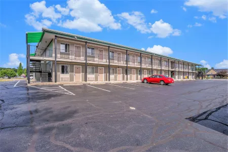 Rodeway Inn Отели в г. Спринг-Лейк