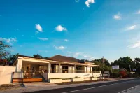 Veranda Hotel