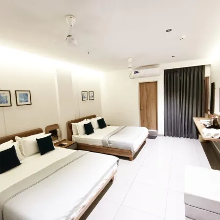 Hotel Kant by GoHotels - Near Shree Dwarkadhish Temple