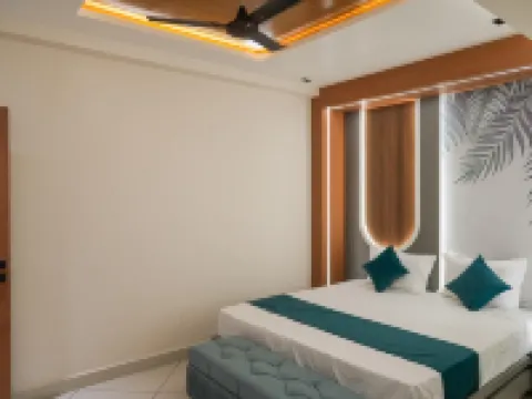HOTEL RAJ PALACE Hotels in Amreli