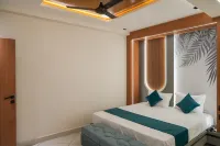 HOTEL RAJ PALACE