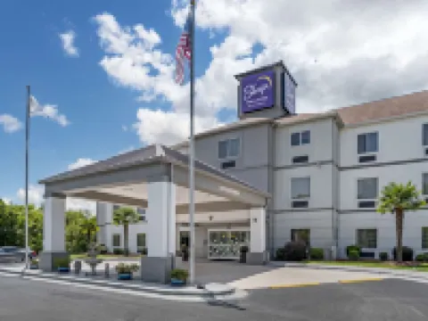 スリープ イン & スイーツ モンゴメリー イースト I-85 モントゴメリーのホテル