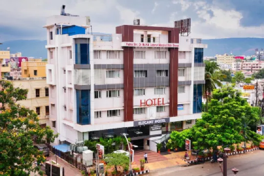 Elegant Hotel โรงแรมใน