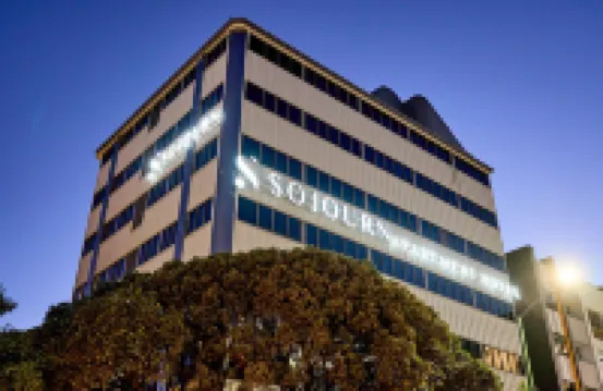 Sojourn Apartment Hotel - Ghuznee Hotels in 